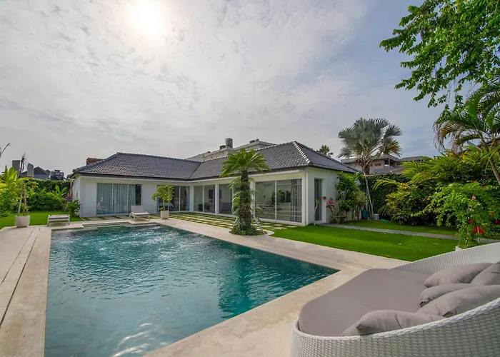 Vulla Villa *